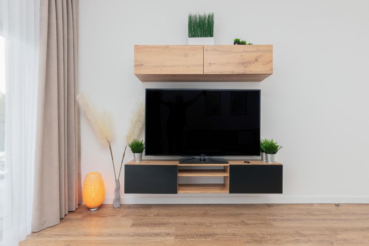 Navalis By Renters Apartment *