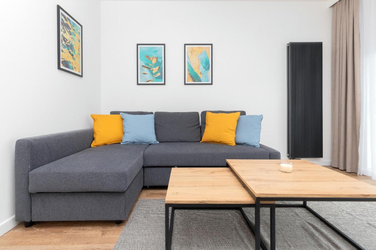 Navalis By Renters