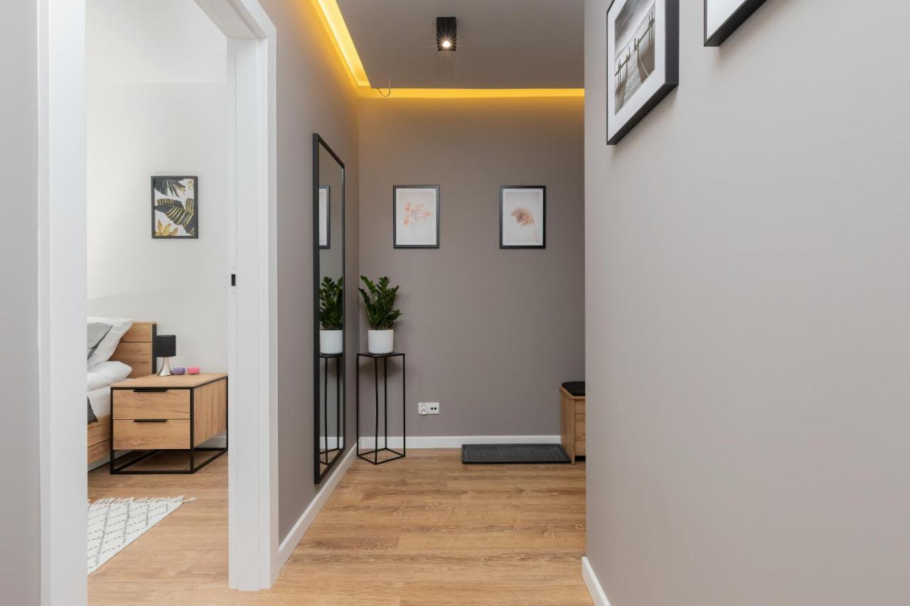 Navalis By Renters Apartment *